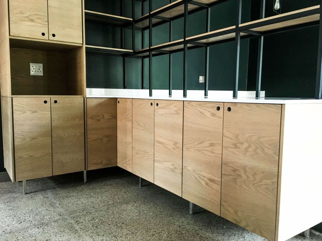 Sgk Wall Unit 8